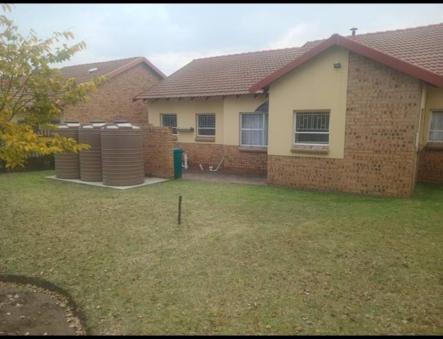 3 BEDROOM HOUSE FOR SALE IN SECUNDA